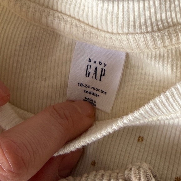 Gap corduroy dress +tshirt - Picture 2 of 5